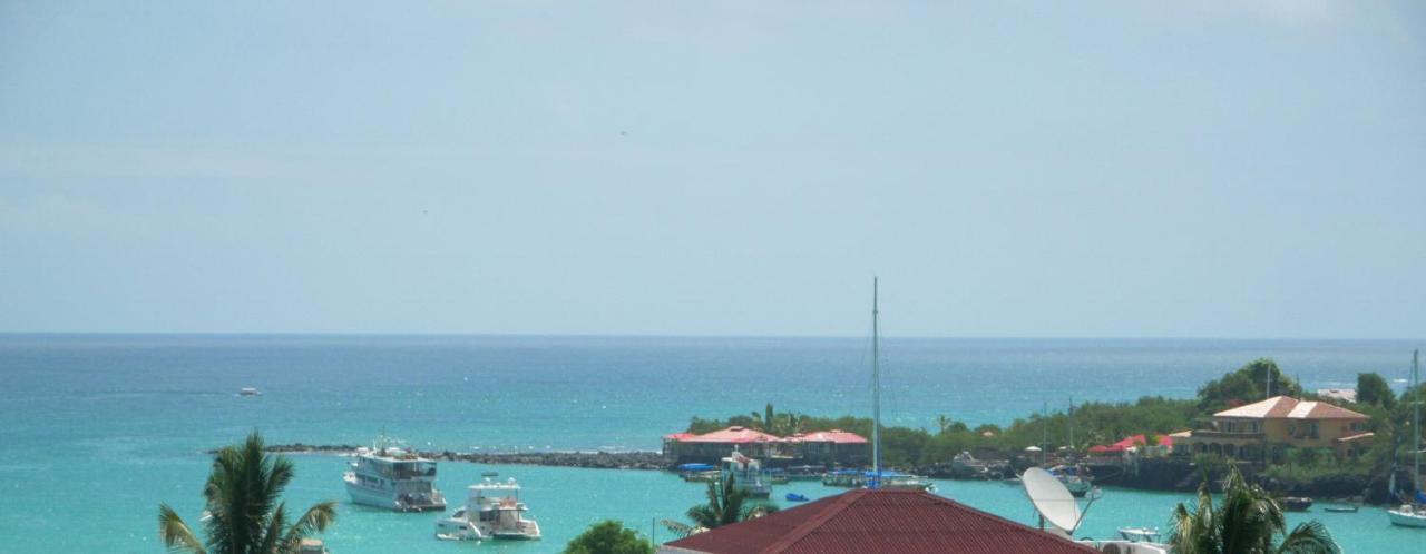 Hostal Espana Puerto Ayora  Buitenkant foto