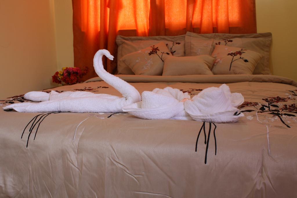Hostal Espana Puerto Ayora  Buitenkant foto